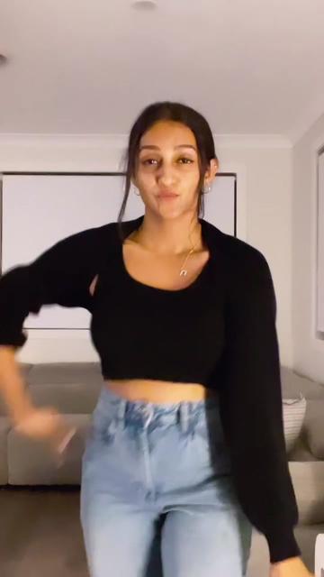 @IamDeepikav
