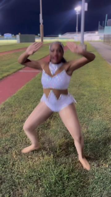 @WestburyBlueDiamonds
