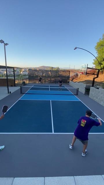@Pickleball Dias
