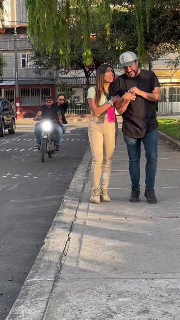 @LOS DE LA MOTO 🛵💨