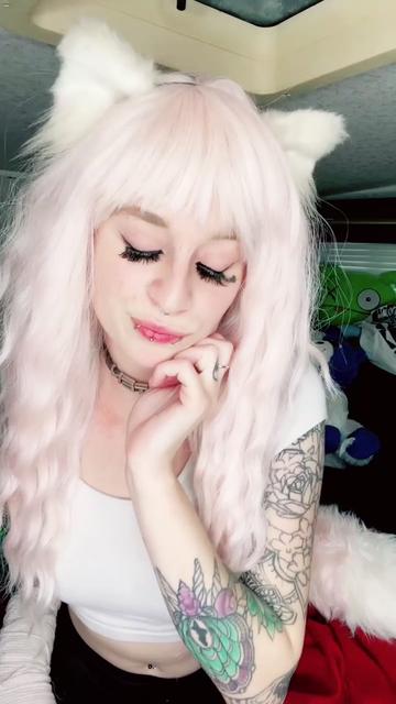 @Lilith.