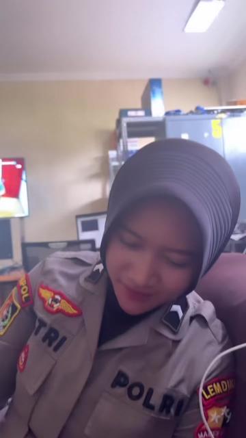 @Putriii
