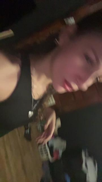 @shayla0o0