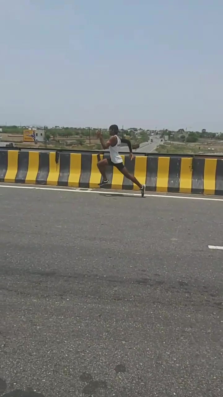 @Racer Raphik
