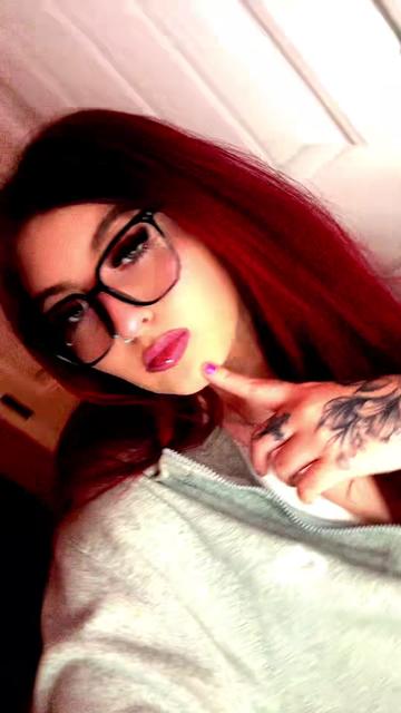 @Kayy 😫😘