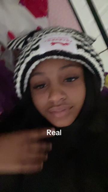 @ohshesrandom