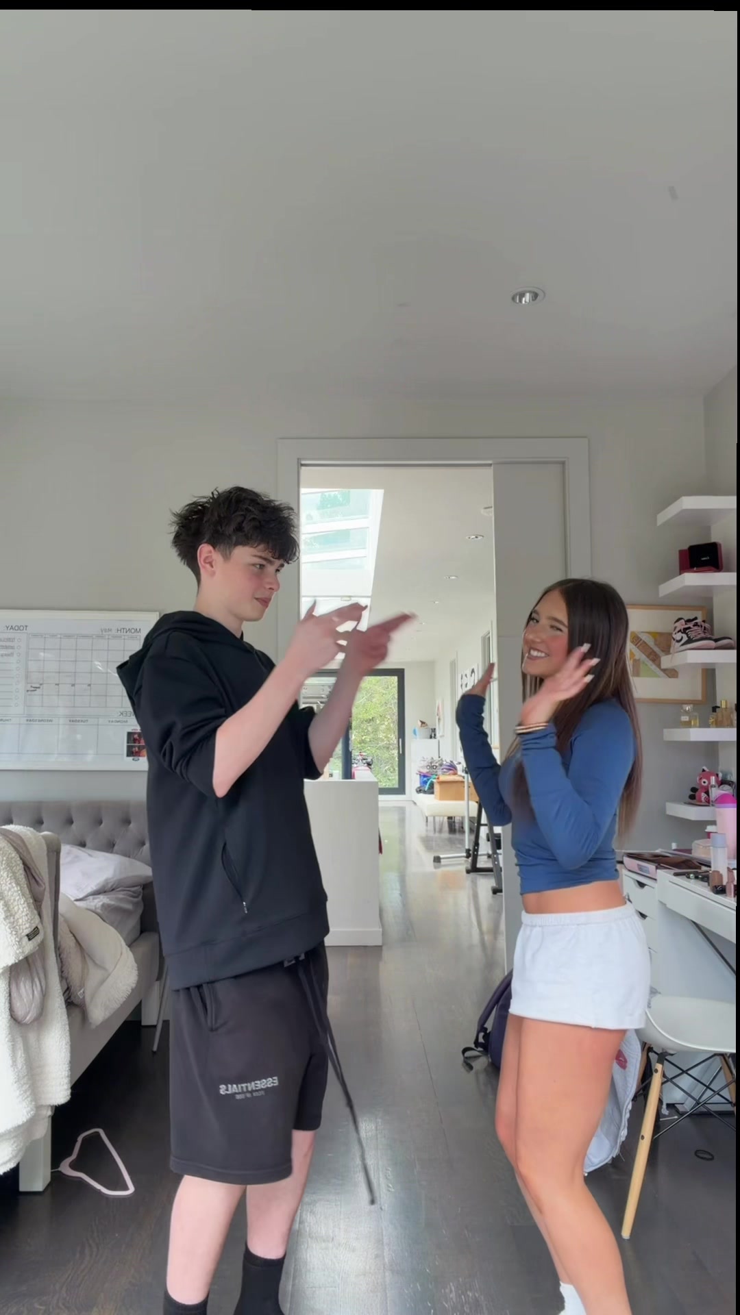 @kinsleystella
