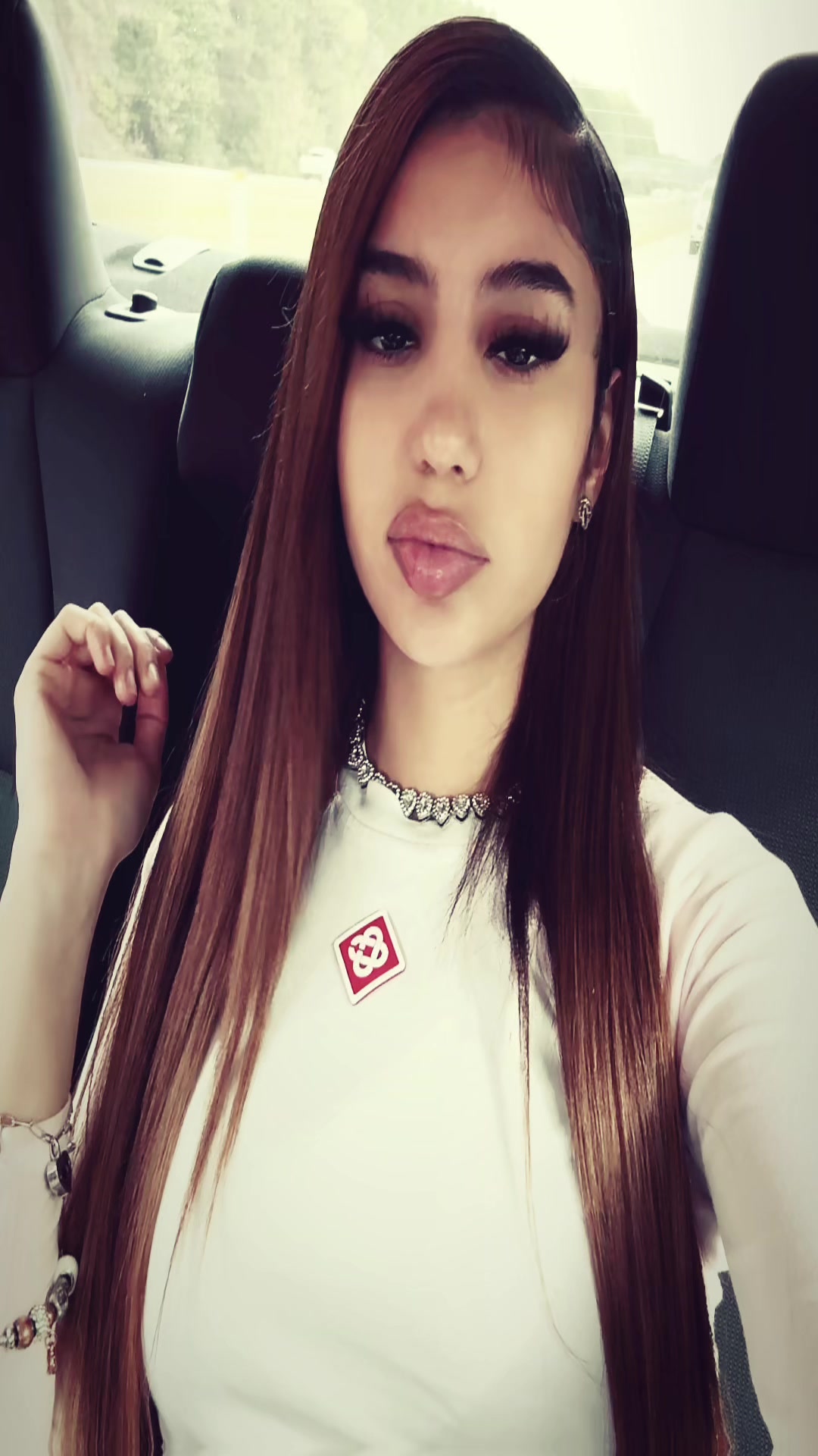 @🫕