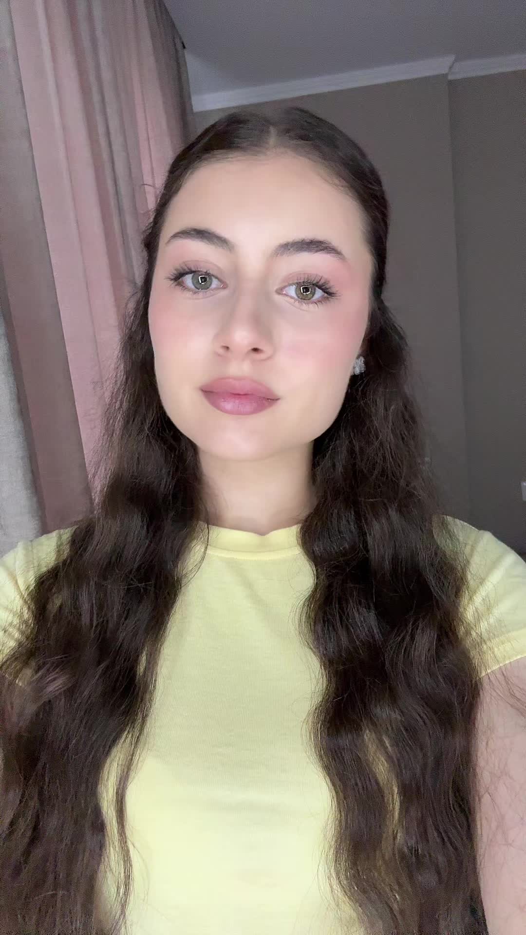 @Элонка🫰🏼