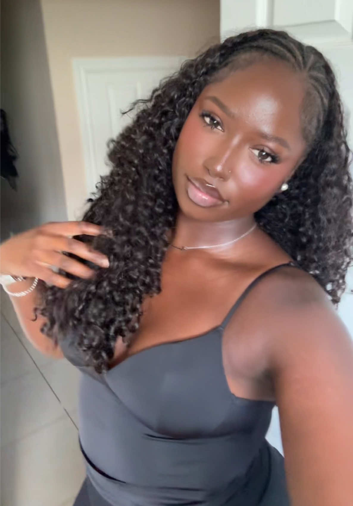 @AMINATA