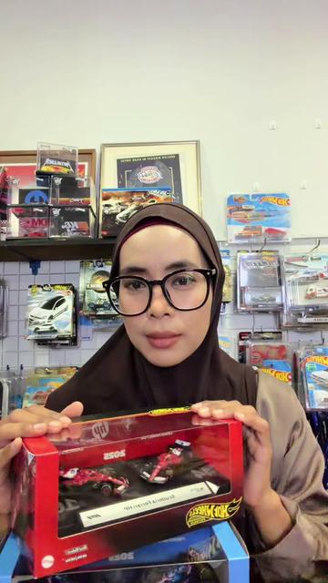 @Kedai Hobi Maju