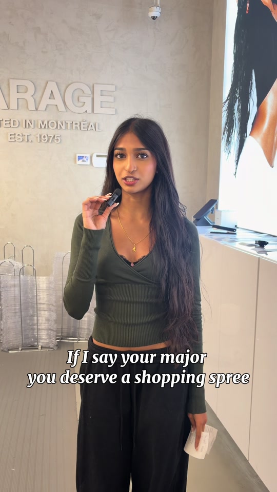 @d<3