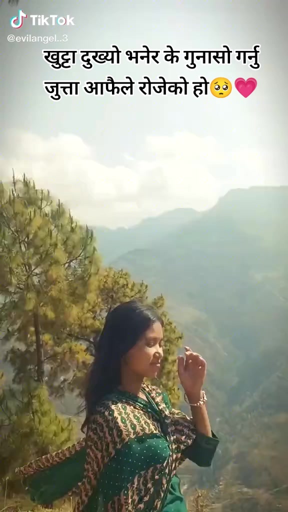 @स्वस्तिका 💫🤍