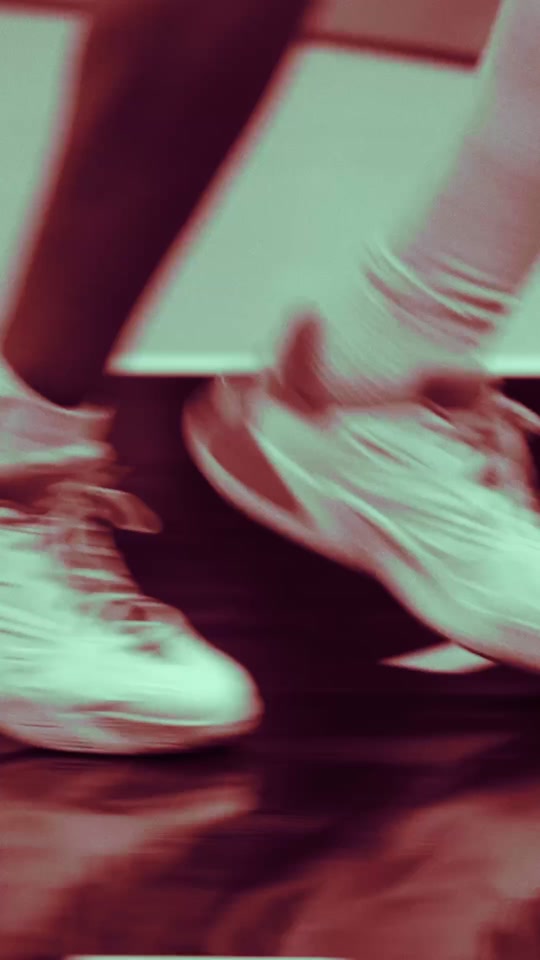 @Reebok