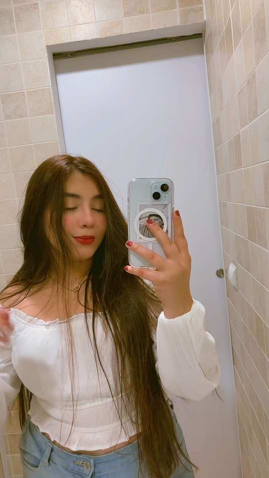 @𝑨𝒍𝒆𝒙𝒂 𝒃𝒃 ᎒ ᥫ᭡