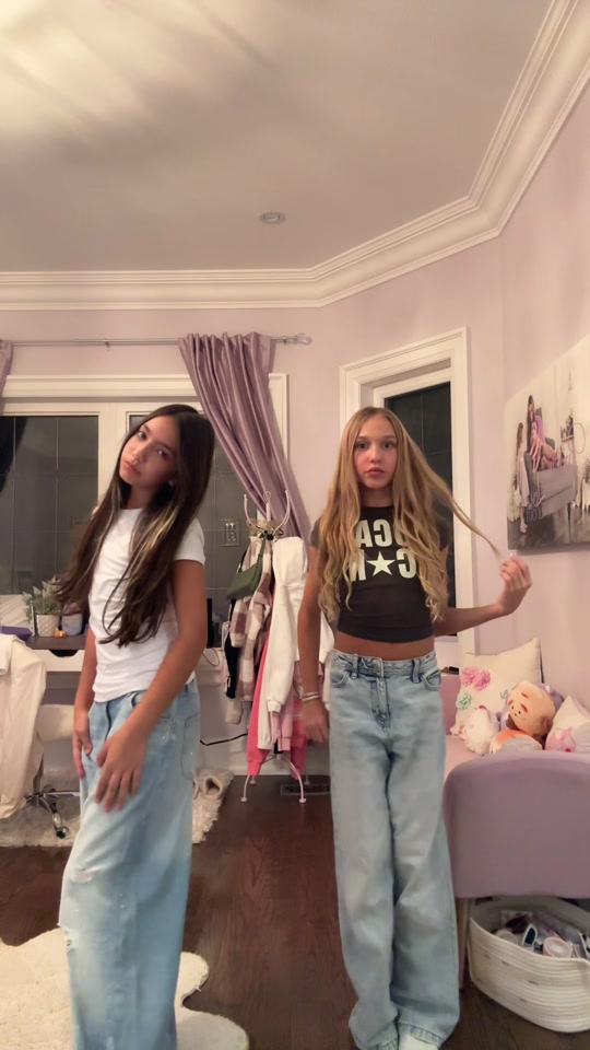 @Krysiak Sisters