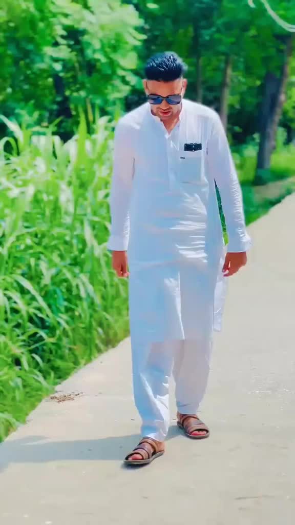 @🥰_Silent__Boy_😍✌️
