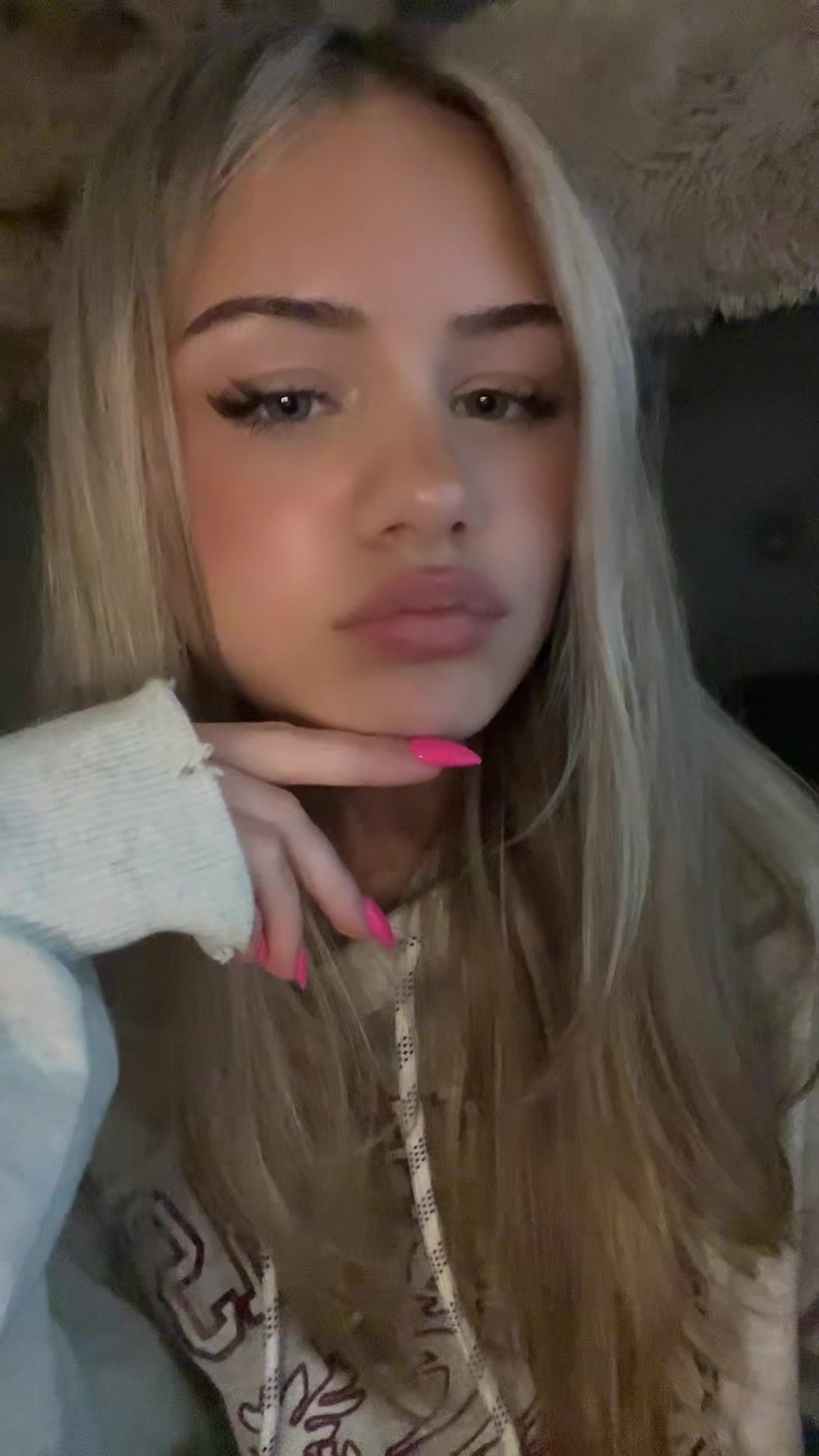 @Dasha🪽