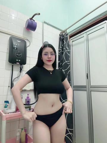 @MeeMee ..🇱🇦🇲🇾…W