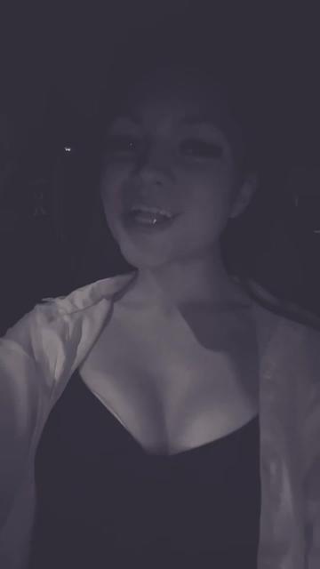 @Kiss 💋