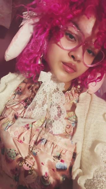 @kat/bon ⚢ irl bonnibel ! 🍭