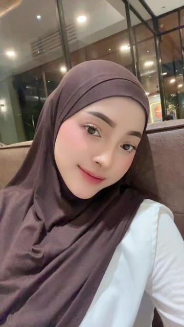@intanmlna