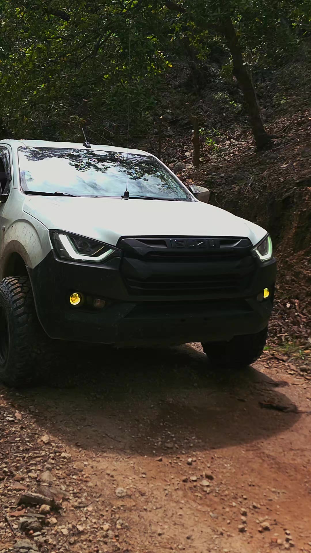 @Club Isuzu Dmax HN
