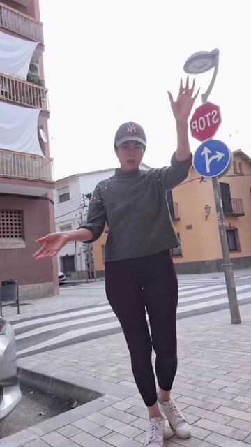@Yohana