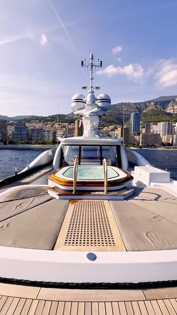 @Yachtstemple