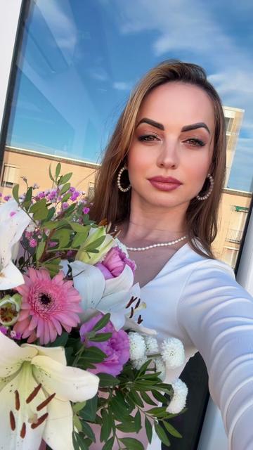 @Alina Elena156