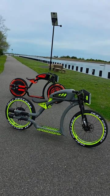 @Jrat Custom E-Bikes