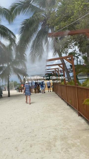 @M A R 🏝️