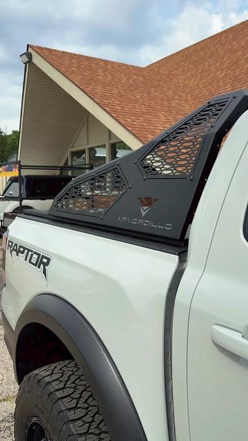 @Pickup Outfitters