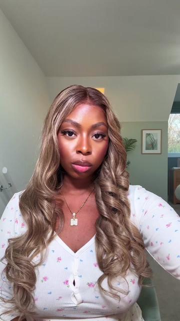 @Mary | TTS, Fashion, Skincare
