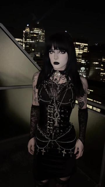 @𝕭𝖊𝖝
