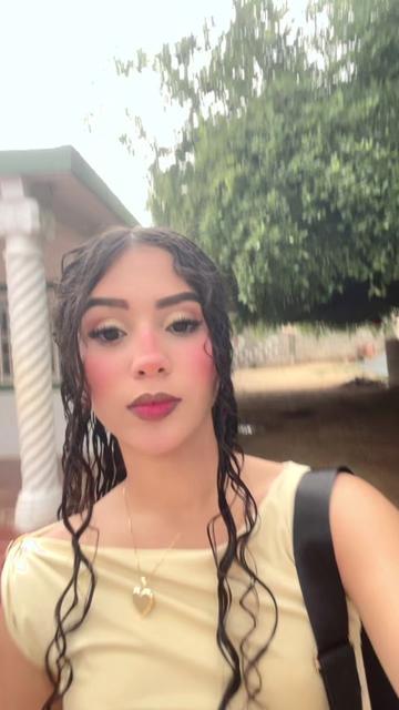 @ORIANA ISABELLA 🌼