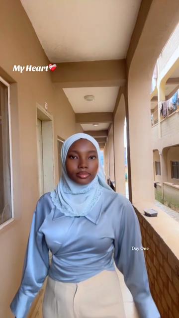 @Khayrah_o