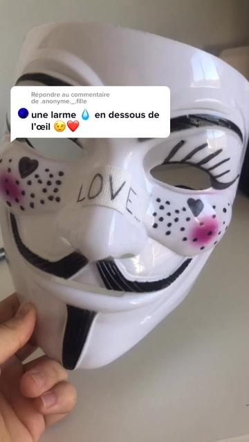 @J&rsquo;ai les yeux vert les gens ;)