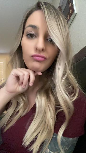@Tiffany_Michelle