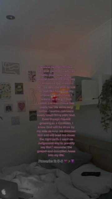 @<333 🫧
