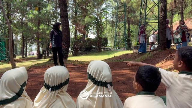 @Sekolah Al Amanah Bandung