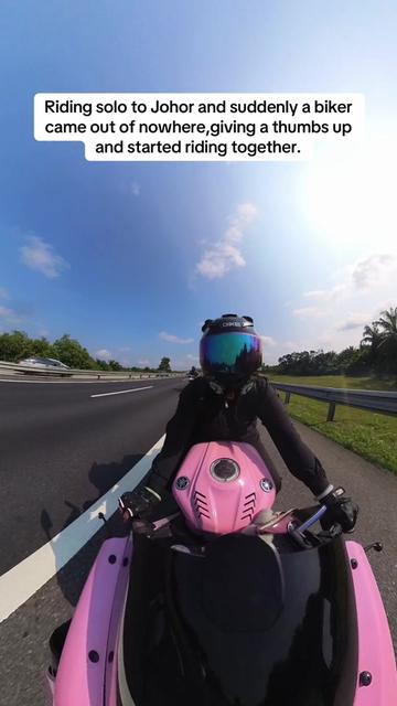 @Sarah 🦢🧿