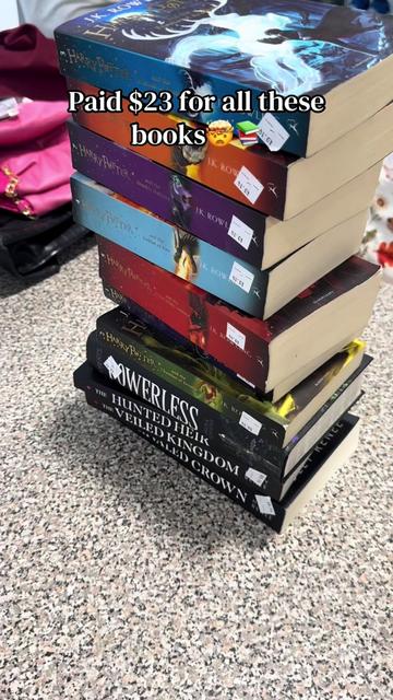 @Erin📚🖤🦋