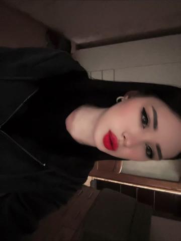 @ReikaUWU