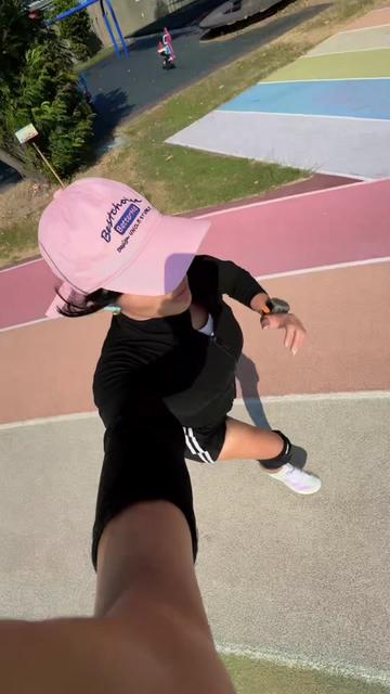 @Es_Taro