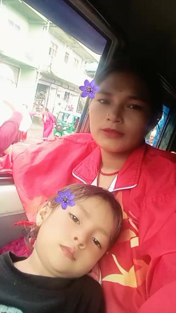 @Riyanshu Kanxi 😍😚