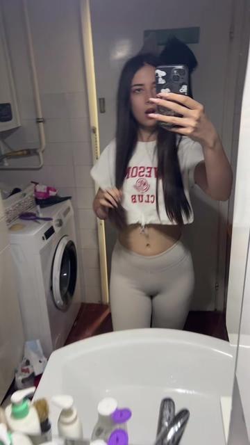 @teodoraa