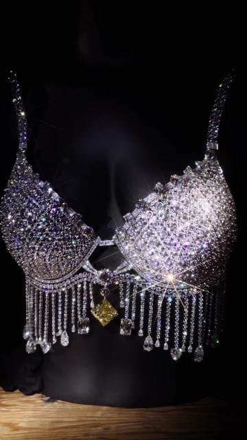 @Victoria's Secret