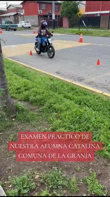 @CLASESDEMOTO.GIXXERMANIA