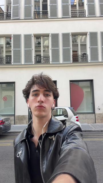 @axelmadrazo